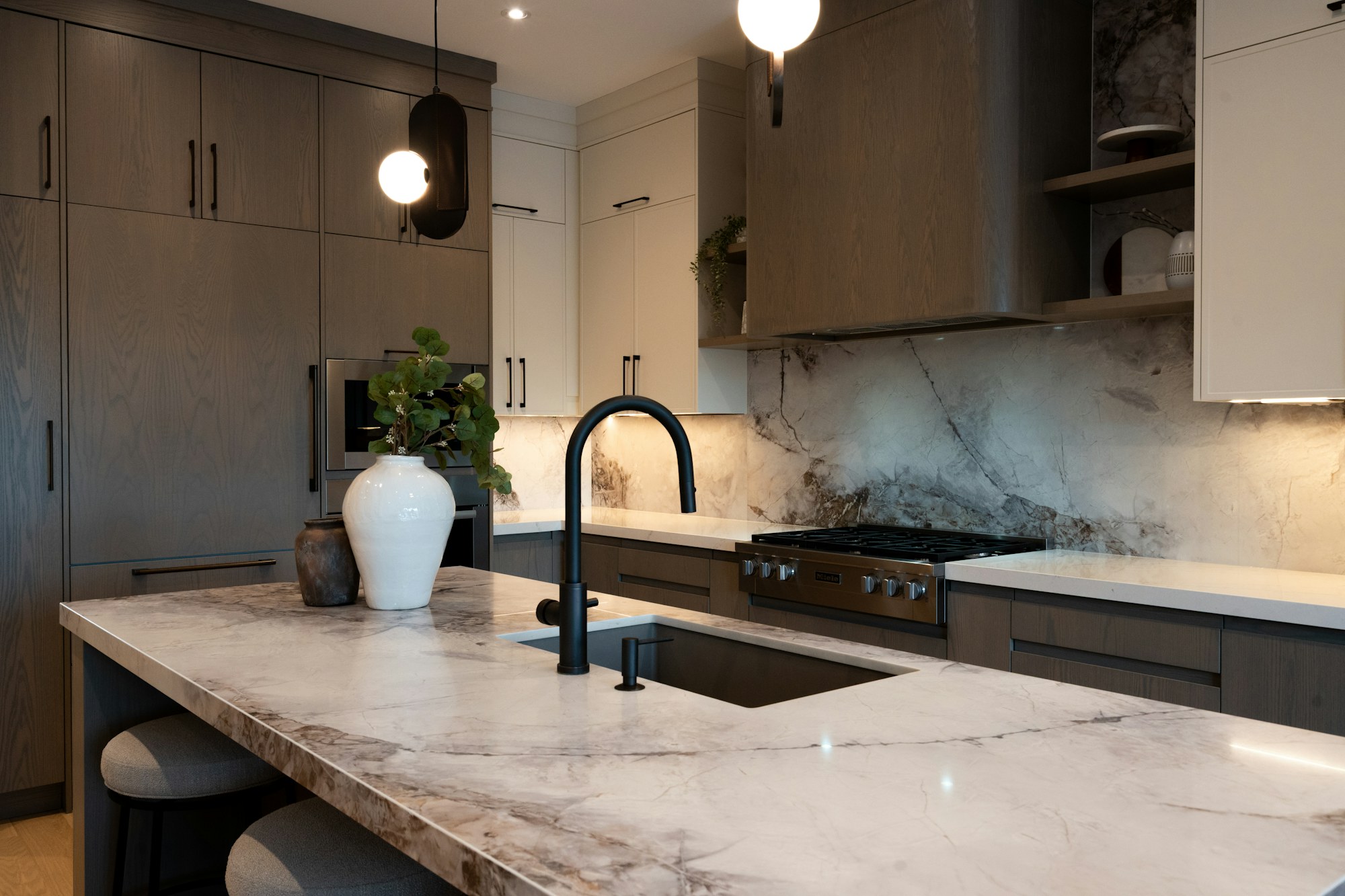 Calm Modular Kitchen